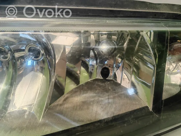 Skoda Fabia Mk1 (6Y) Lampa przednia 