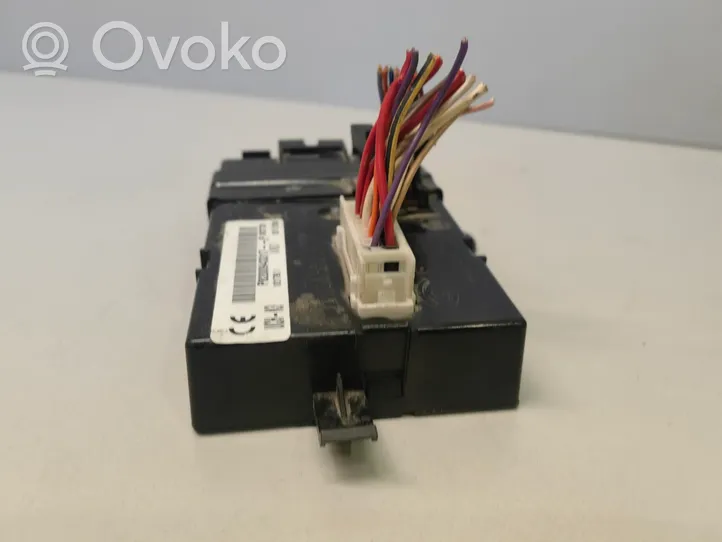 Opel Vivaro Unité de commande, module ECU de moteur P8200943317