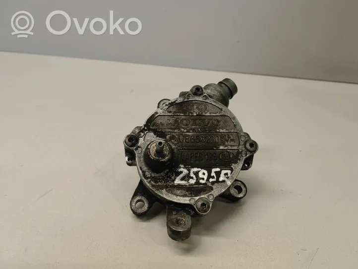 Volvo S60 Pompe à vide 08658230