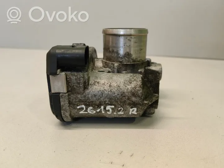 Opel Vivaro Throttle valve 8200330810E
