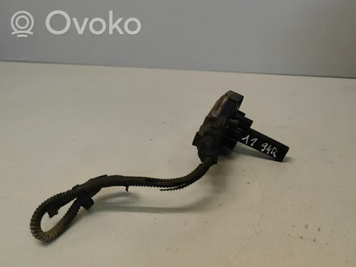 Volkswagen Touran I Sensor de nivel de aceite 1J0907660C