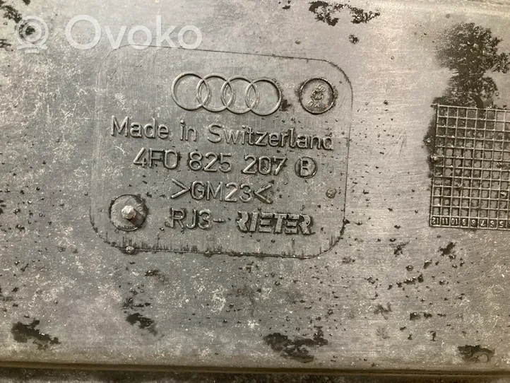 Audi A6 S6 C6 4F Placa protectora del centro/medio 4F0825207