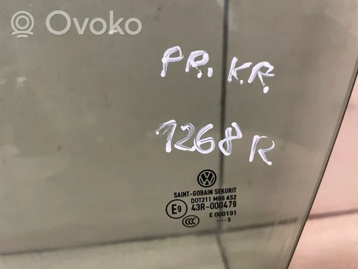 Volkswagen Polo Основное стекло передних дверей (двухдверного автомобиля) 43R000479
