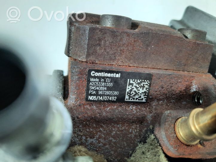 Citroen C4 Grand Picasso Pompe d'injection de carburant à haute pression 9672605380