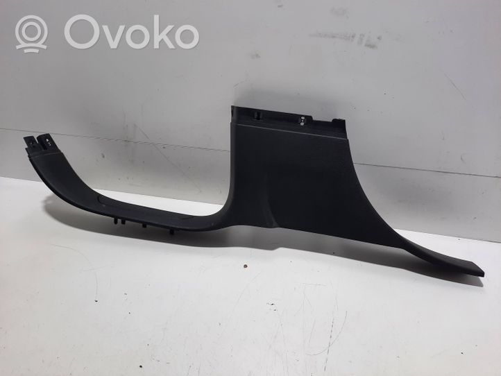 Volkswagen Touareg II Rivestimento montante (B) (fondo) 7P0853369R