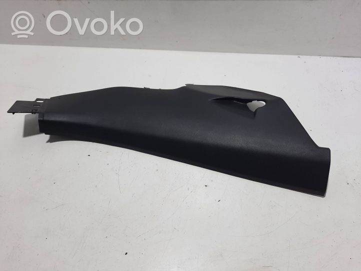 Volkswagen Touareg II Rivestimento inferiore laterale del sedile posteriore 7P0867766D