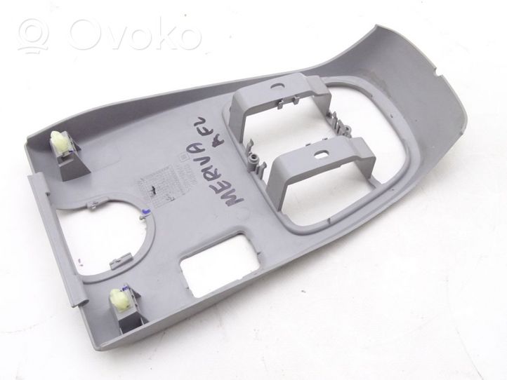 Opel Meriva A Panel oświetlenia wnętrza kabiny 13171830