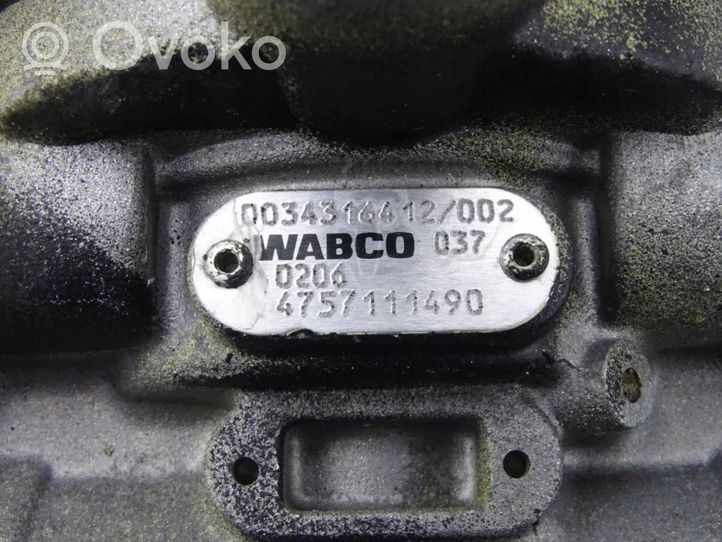 Mercedes-Benz Vario Bremskraftregler 0034316412