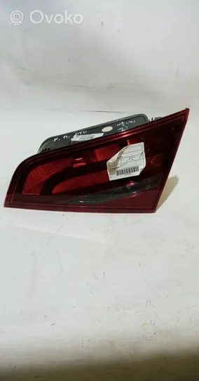 Audi A3 S3 8V Lampy tylnej klapy bagażnika 