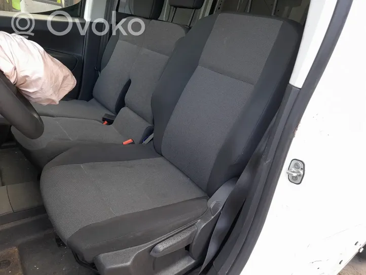 Citroen Berlingo Set di rivestimento sedili e portiere 