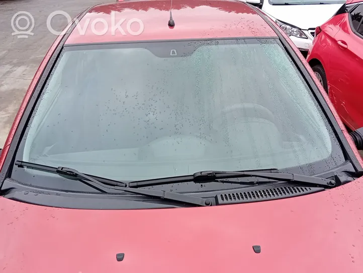 Fiat Punto (188) Front windscreen/windshield window 