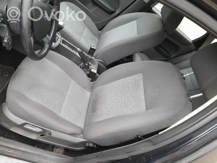 Ford Focus Set di rivestimento sedili e portiere 