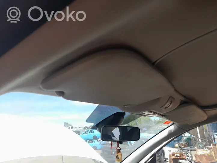 Nissan Qashqai+2 Держатель щитка от солнца 