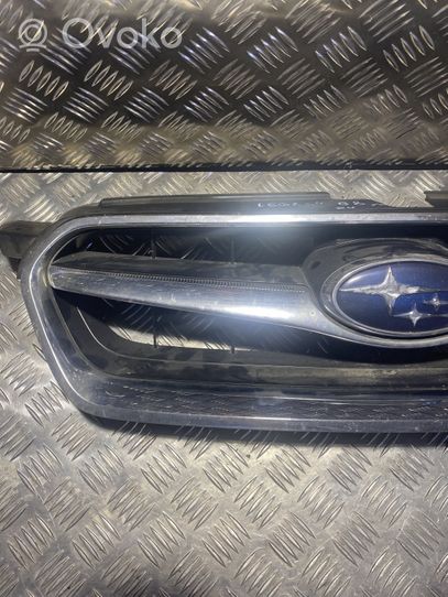 Subaru Legacy Grille calandre supérieure de pare-chocs avant 