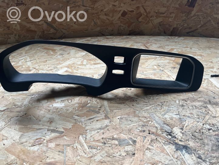 Volvo V40 Cornice cruscotto 31393363