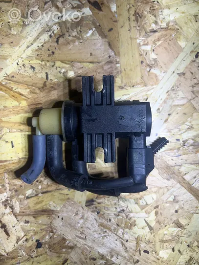 Ford Focus Solenoīda vārsts CM5G9F490AA