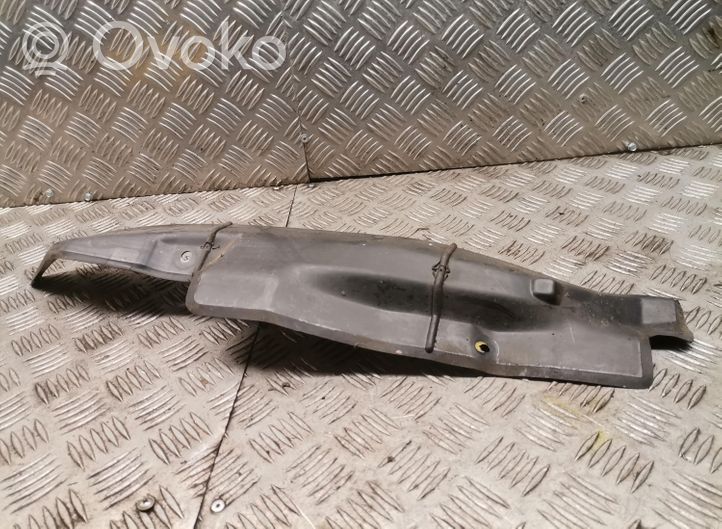 Skoda Octavia Mk2 (1Z) Supporto/guarnizione in poliuretano espanso del parafango 