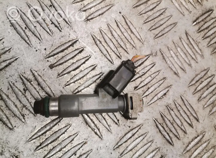 Volvo S80 Fuel injector 