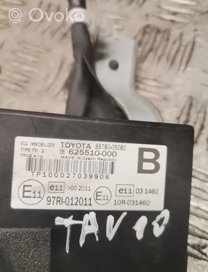 Toyota Avensis T270 Boîtier module alarme 