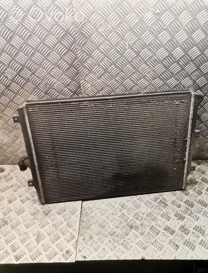 Audi A3 S3 8P Coolant radiator 