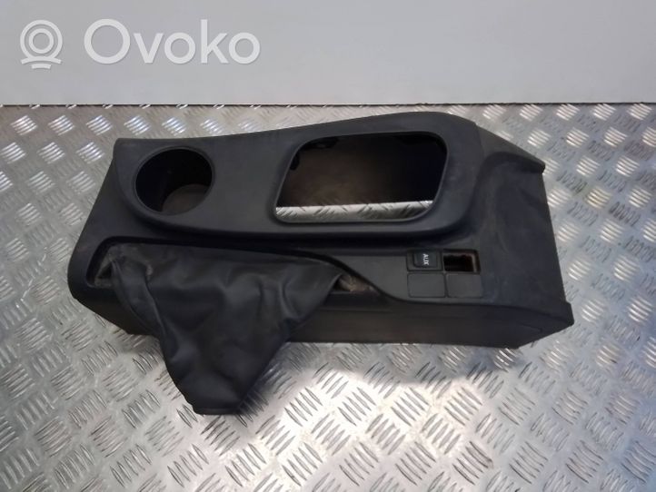 Toyota iQ Console centrale 