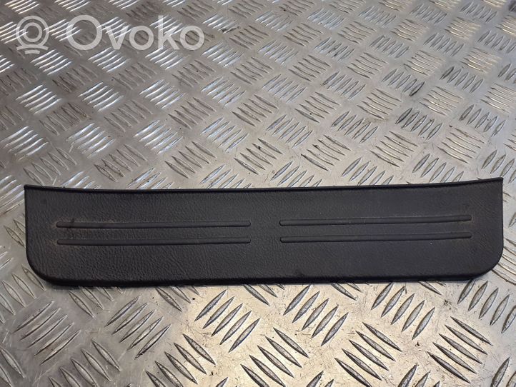 Hyundai Santa Fe Rear sill trim cover 858912B000