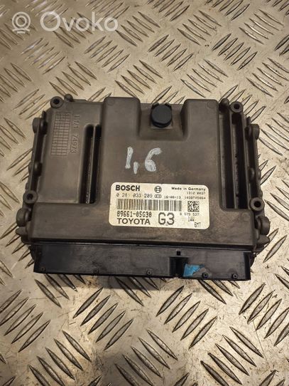 Toyota Avensis T270 Calculateur moteur ECU 8966105G30