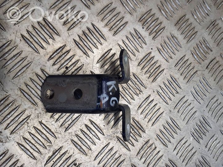 Toyota Avensis T270 Rear door lower hinge 