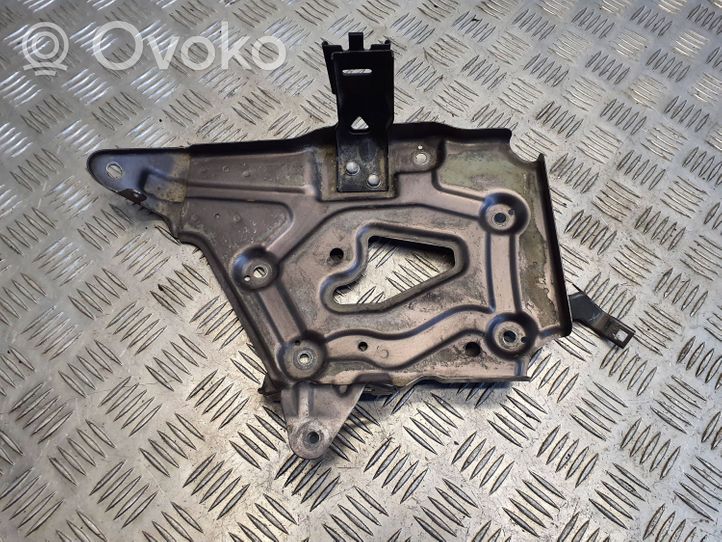 Honda CR-V Battery tray 