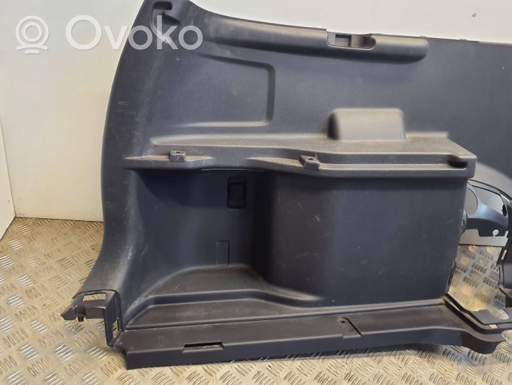 Honda CR-V Dolny panel schowka koła zapasowego 84660SWAA01050