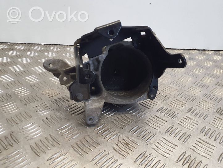 Ford Focus Polttoainesuodattimen kiinnikkeen pidike Ka9481t2