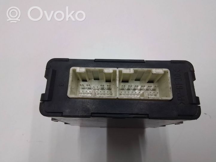 Toyota Prius (XW30) Module de contrôle de boîte de vitesses ECU 8953576010