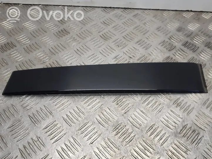 Infiniti Q70 Y51 Rivestimento modanatura del vetro della portiera posteriore 822D21MA0A