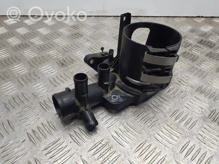 Infiniti Q70 Y51 Staffa/supporto di montaggio del filtro carburante A6512001056