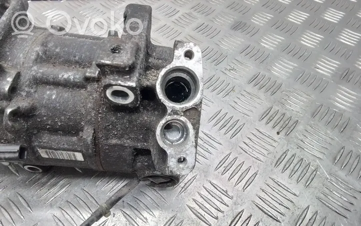 Nissan Qashqai Ilmastointilaitteen kompressorin pumppu (A/C) 926004EA0A