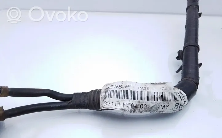Honda CR-V Wires (starter motor) 32111R06E00