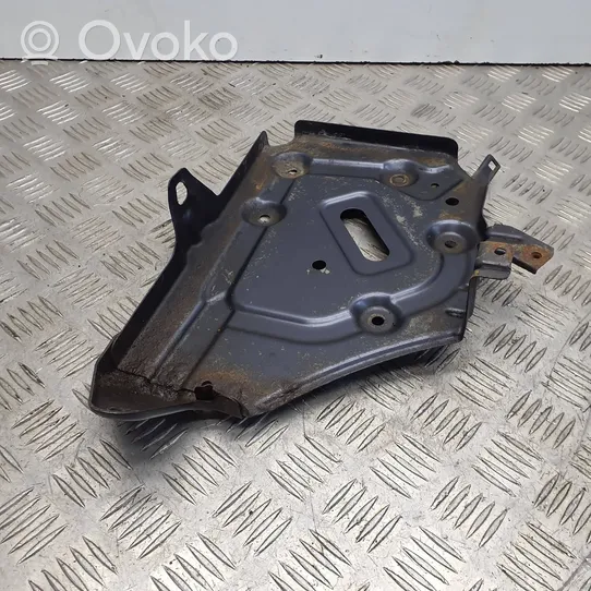 Honda CR-V Battery tray 