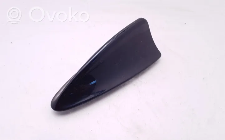 BMW 5 E60 E61 Copertura dell’antenna tetto (GPS) 7898444