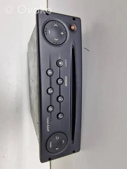 Renault Clio II Radio/CD/DVD/GPS-pääyksikkö 22DC27962Z