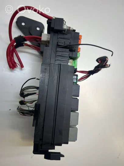 Mercedes-Benz ML W164 Fuse module A1645451740