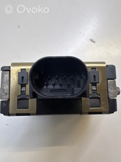 Nissan Qashqai Sensore radar Distronic 0203300389