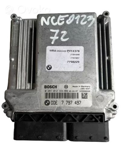 BMW 3 E21 Komputer / Sterownik ECU i komplet kluczy 0281012334