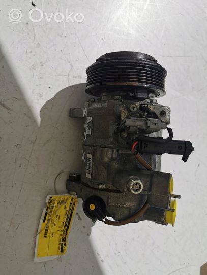 BMW 1 E81 E87 Ilmastointilaitteen kompressorin pumppu (A/C) 9223694--