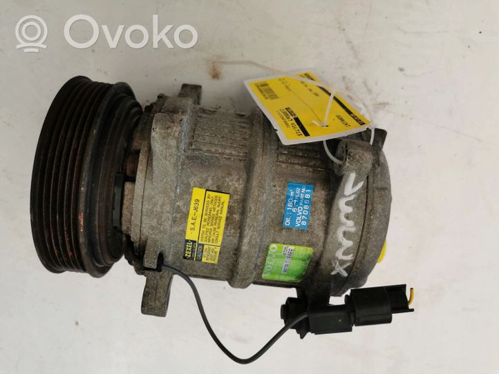 Volvo S40, V40 Ilmastointilaitteen kompressorin pumppu (A/C) 30612618-