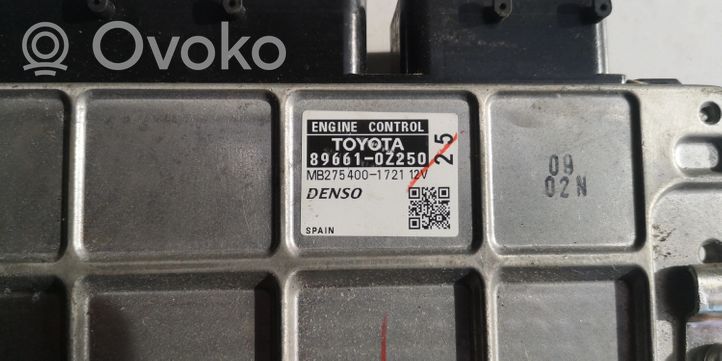 Toyota Auris E180 Moottorinohjausyksikön sarja ja lukkosarja 89661-0Z250