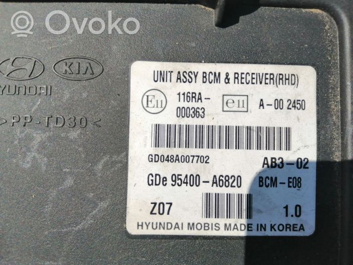 Hyundai i30 Module reconnaissance vocale 95400A6820