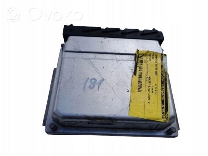 Volvo V70 Engine ECU kit and lock set 08677708A