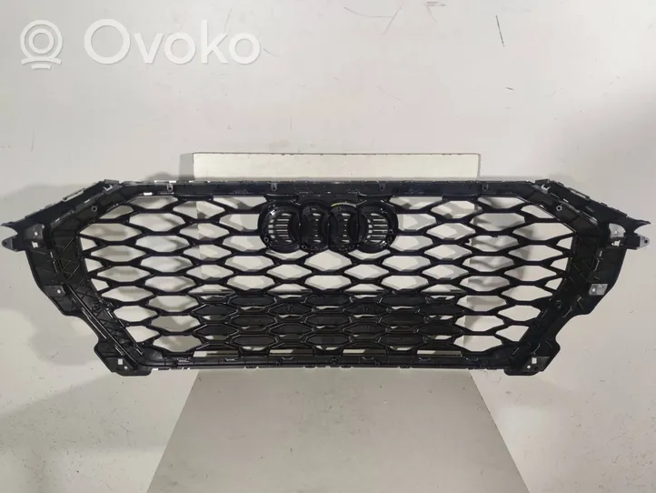 Audi Q3 F3 Grille calandre supérieure de pare-chocs avant 83F853651B