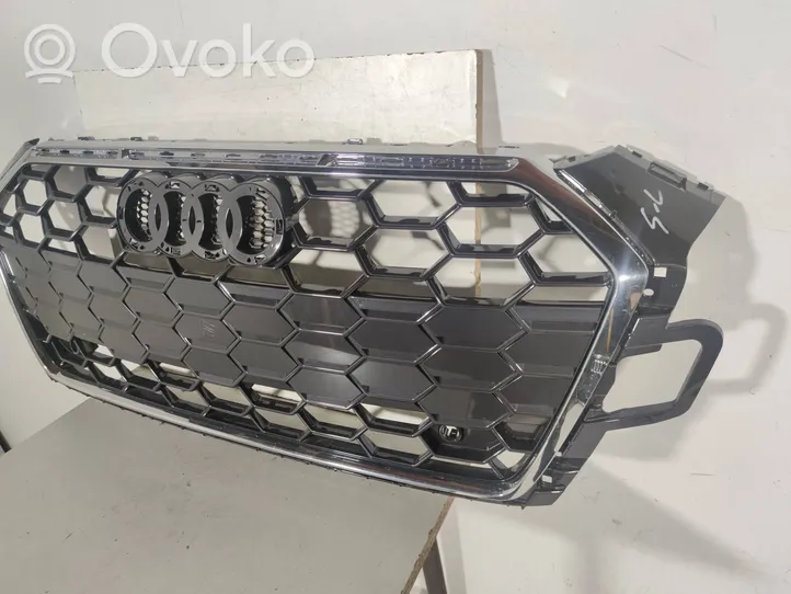 Audi A5 Maskownica / Grill / Atrapa górna chłodnicy 8W6853651BL