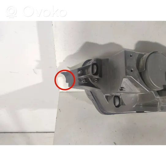 Citroen C4 Grand Picasso Lampa przednia 96772174